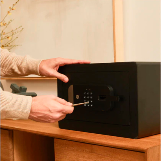 Yale Smart Safe